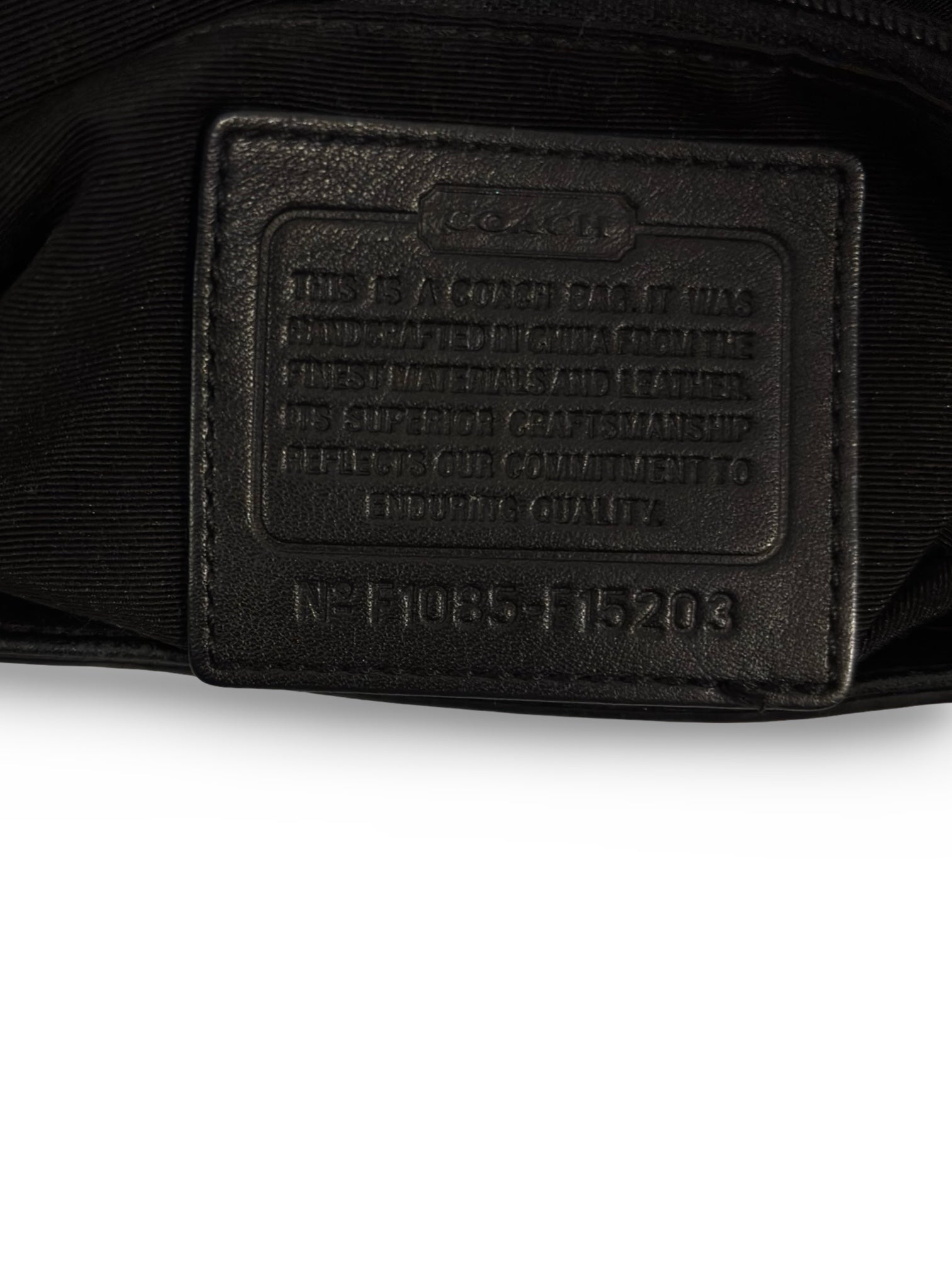 Coach Soho Buckle Black & Grey Canvas & Patent
Leather Hobo Vintage Shoulder Bag