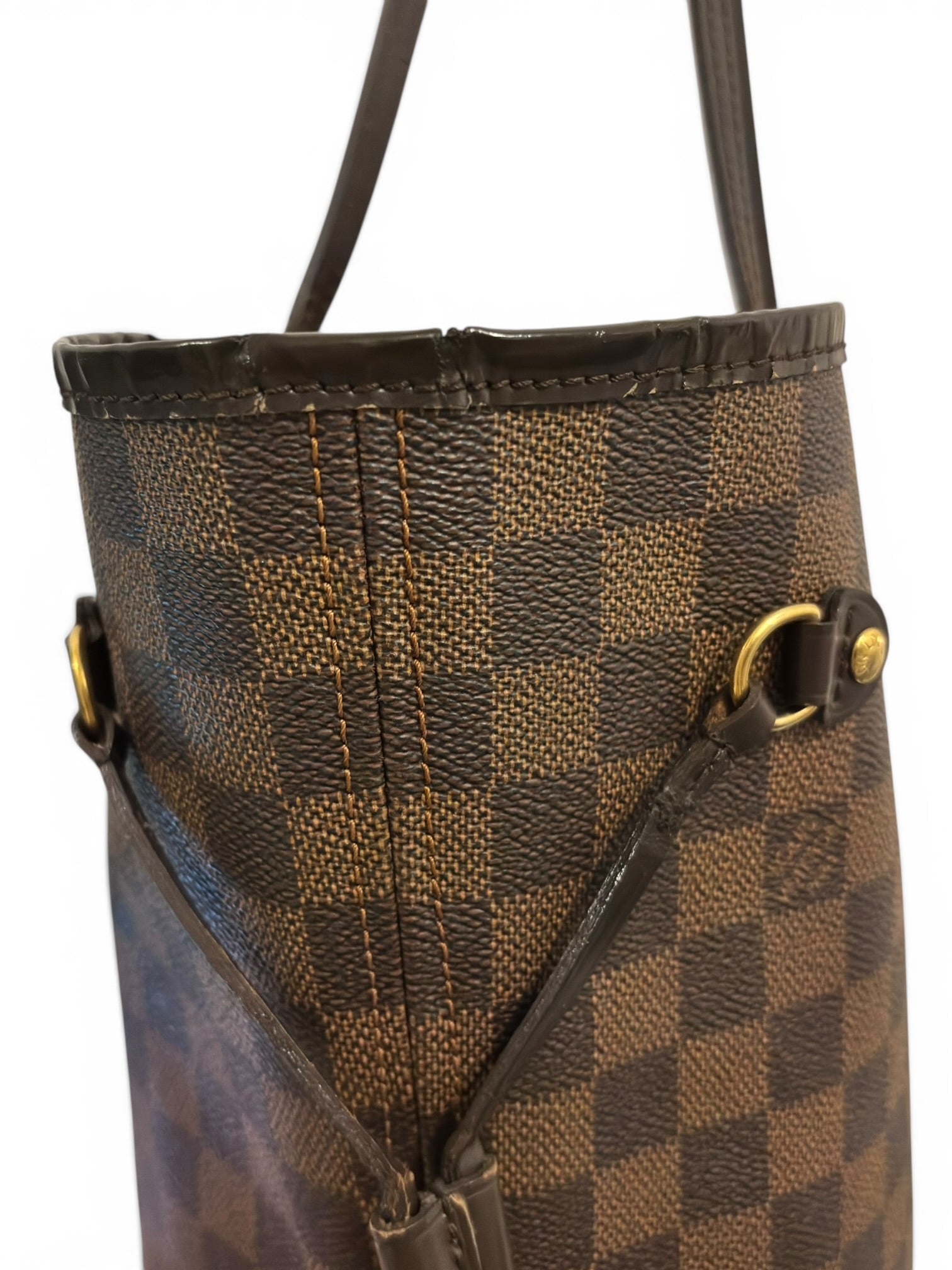 Louis Vuitton Neverfull Brown Damier Ebene MM
Cherry Red Tote Shoulder Bag