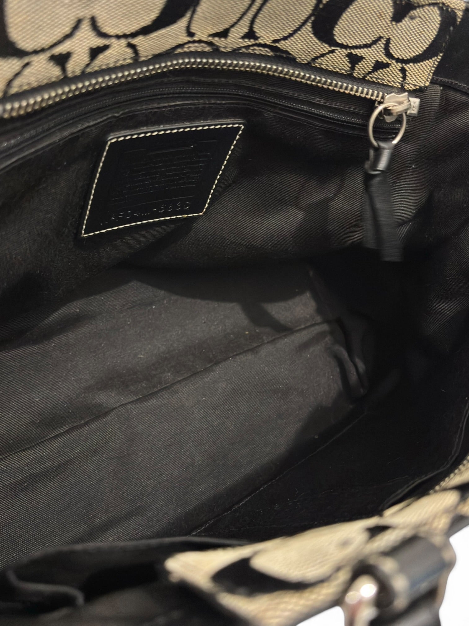 Coach Signature Black & Grey Canvas & Leather 6830 Tote Shoulder Bag