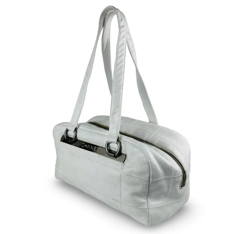 Chanel White Chocolate Bar Leather Vintage Timeless Shoulder Bag
