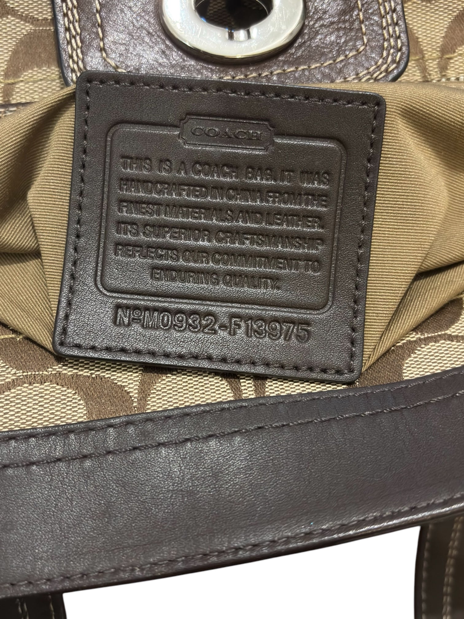 Vintage Coach Chestnut Brown Turnlock Hamptons
Carryall F13975 Shoulder Bag