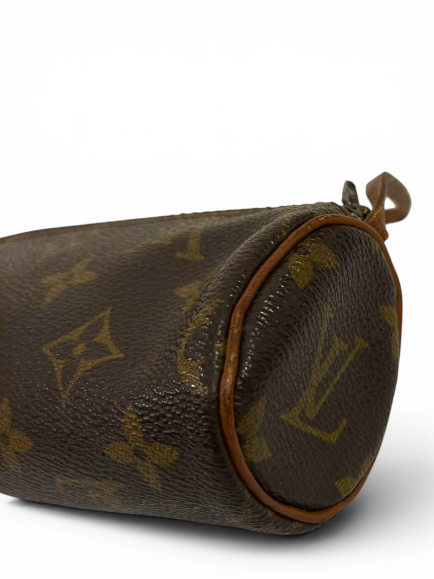 Louis Vuitton Mini Papillon Brown Monogram
Wristlet Pouch Vintage Handbag