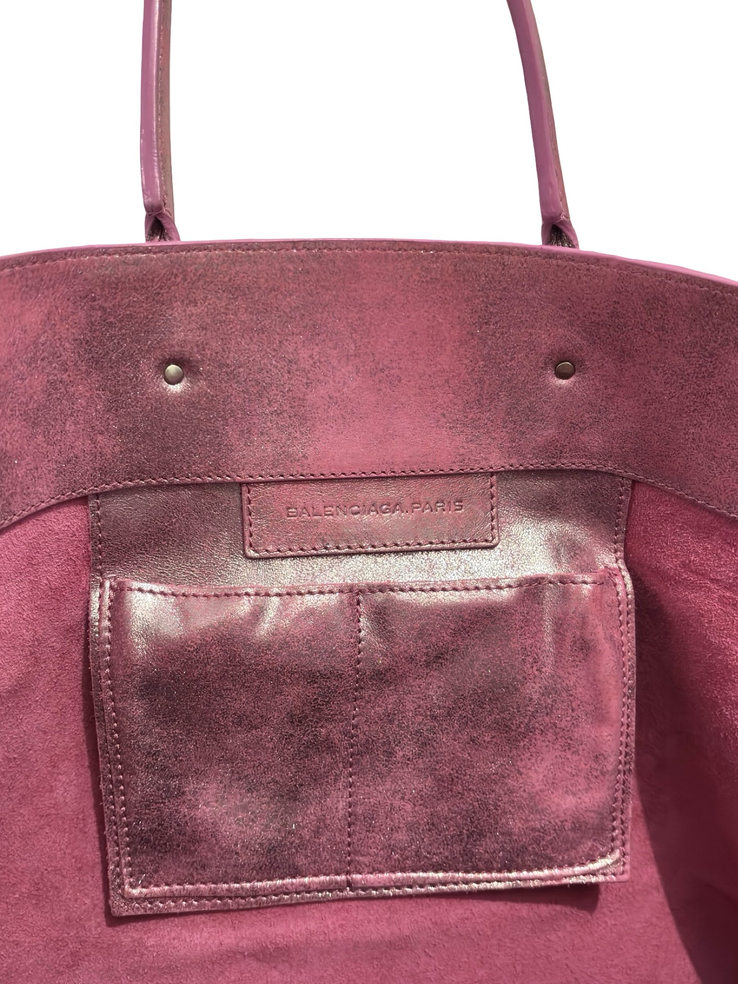 Balenciaga Metallic Leather Pink & Silver Papier A5
City Tote Shoulder Bag