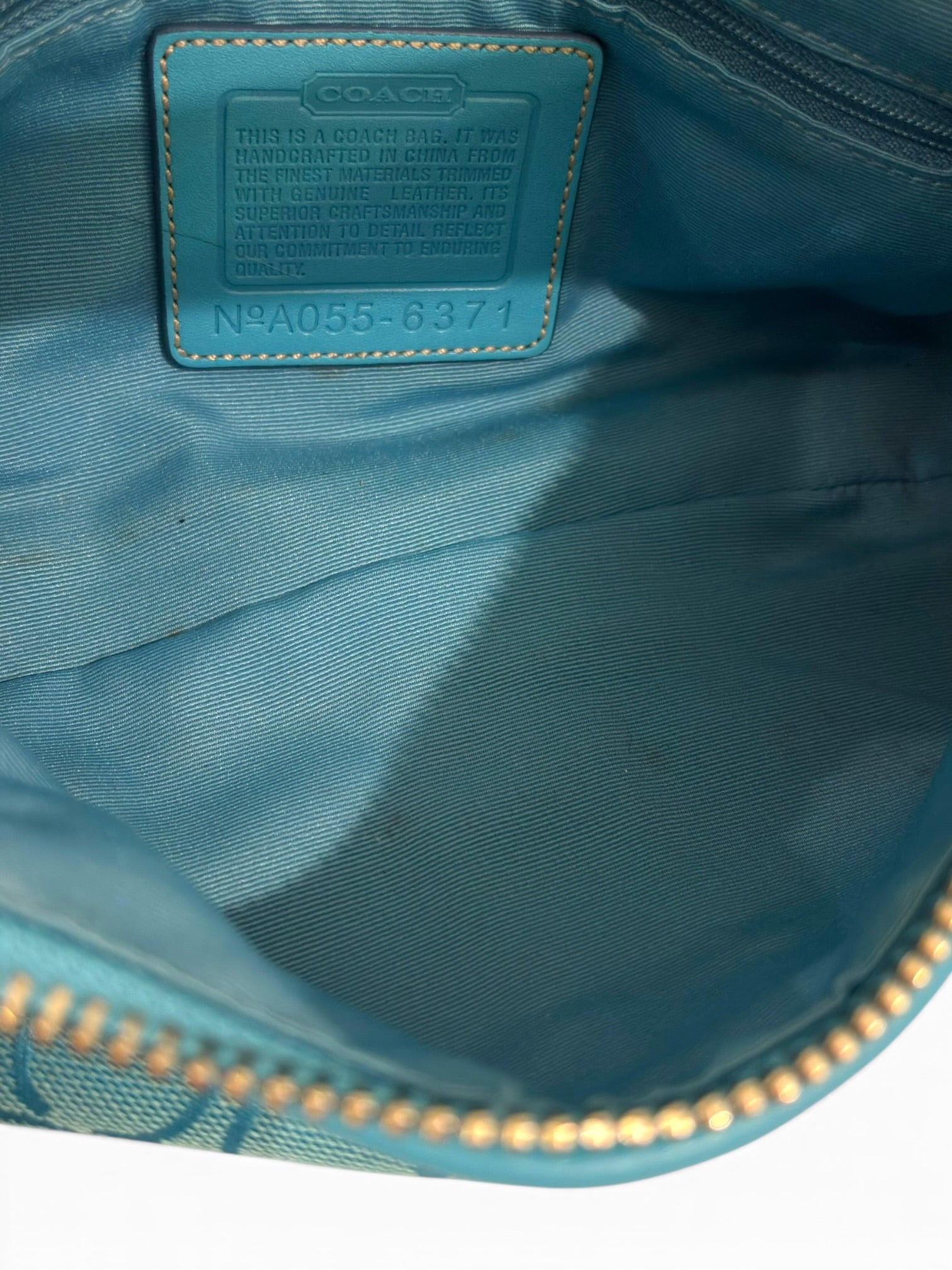 Coach Rare East West Blue Turquoise Signature
Baguette Vintage 6371 Shoulder Bag