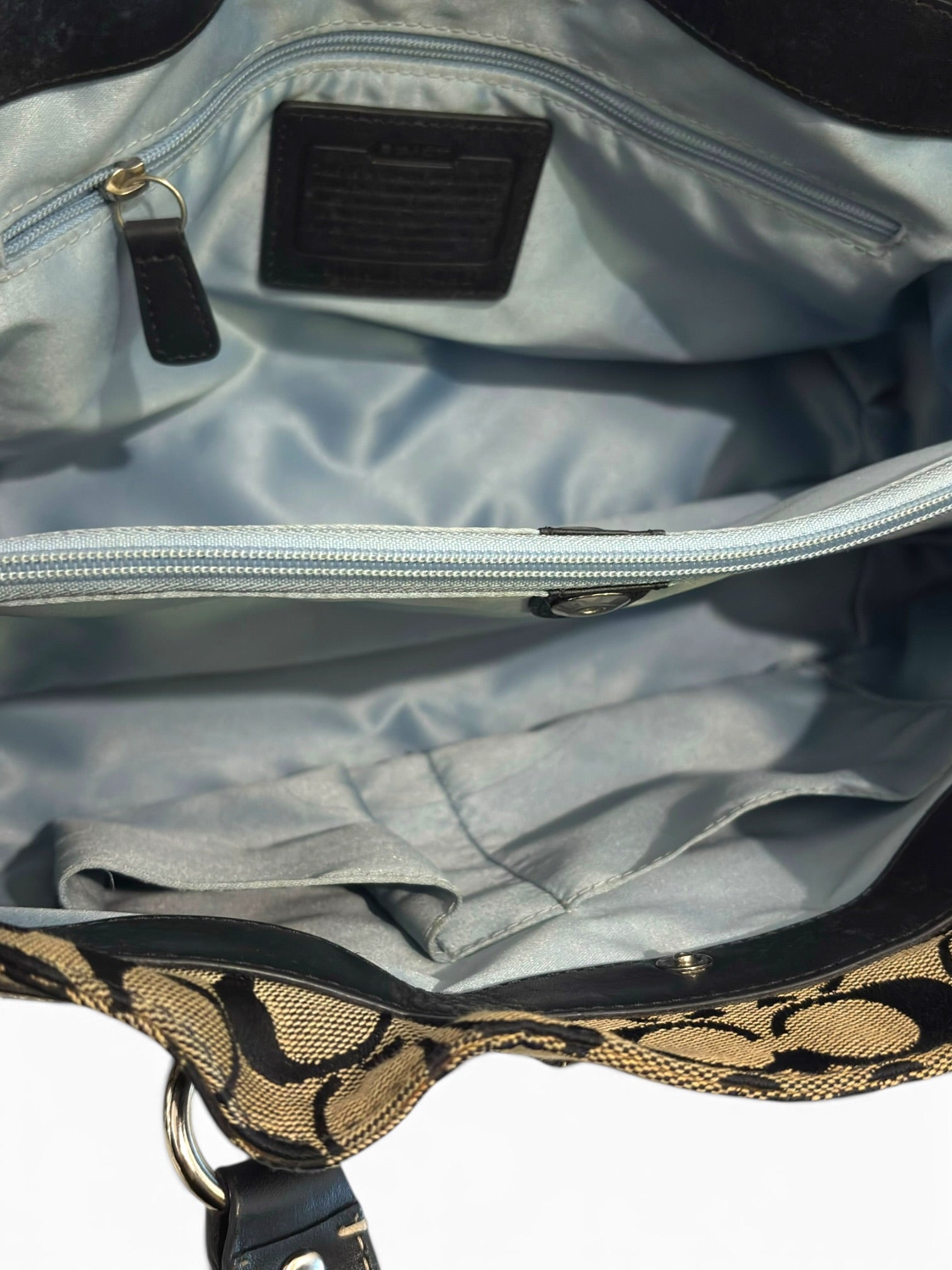 Vintage Coach Penelope Signature Canvas Tote Bag
Black & Beige Shoulder Bag F14696