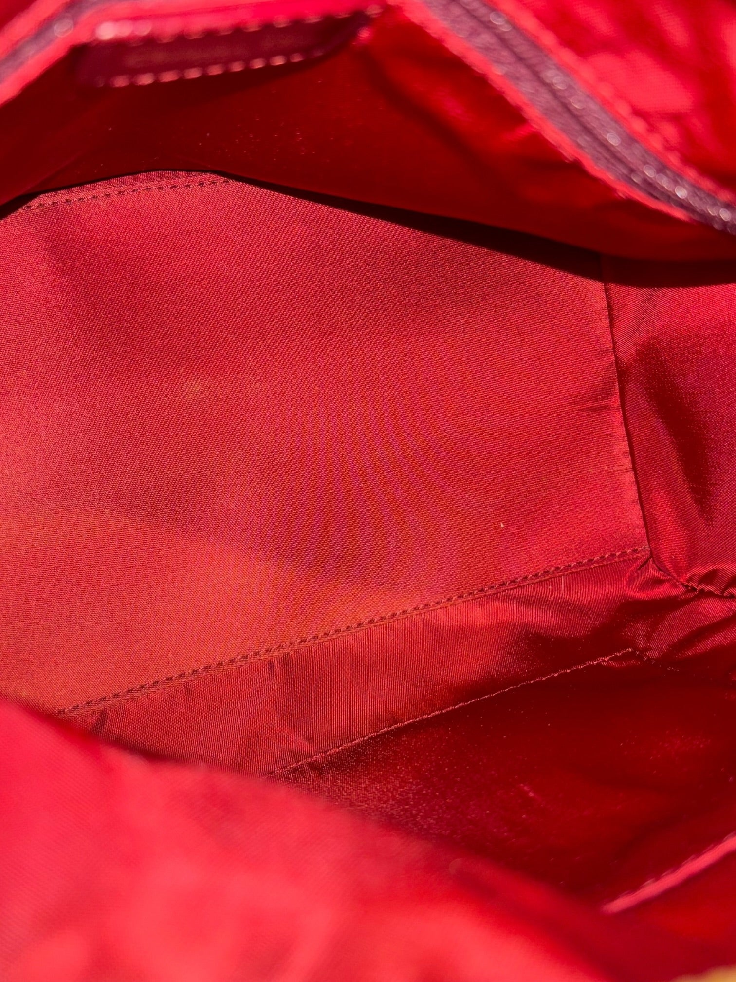 Christian Dior Rare Red / Burgundy Diorissimo
Trotter Lock & Key Vintage Boston Shoulder Bag