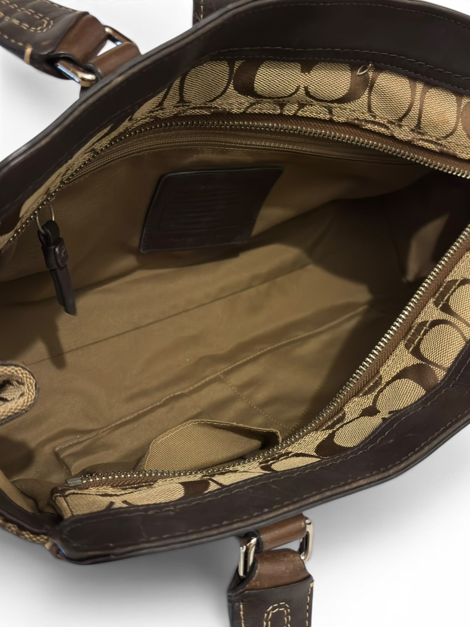Coach Chestnut Brown Canvas & Leather Turnlock Hamptons Carryall F13975 Tote Vintage Shoulder
Bag