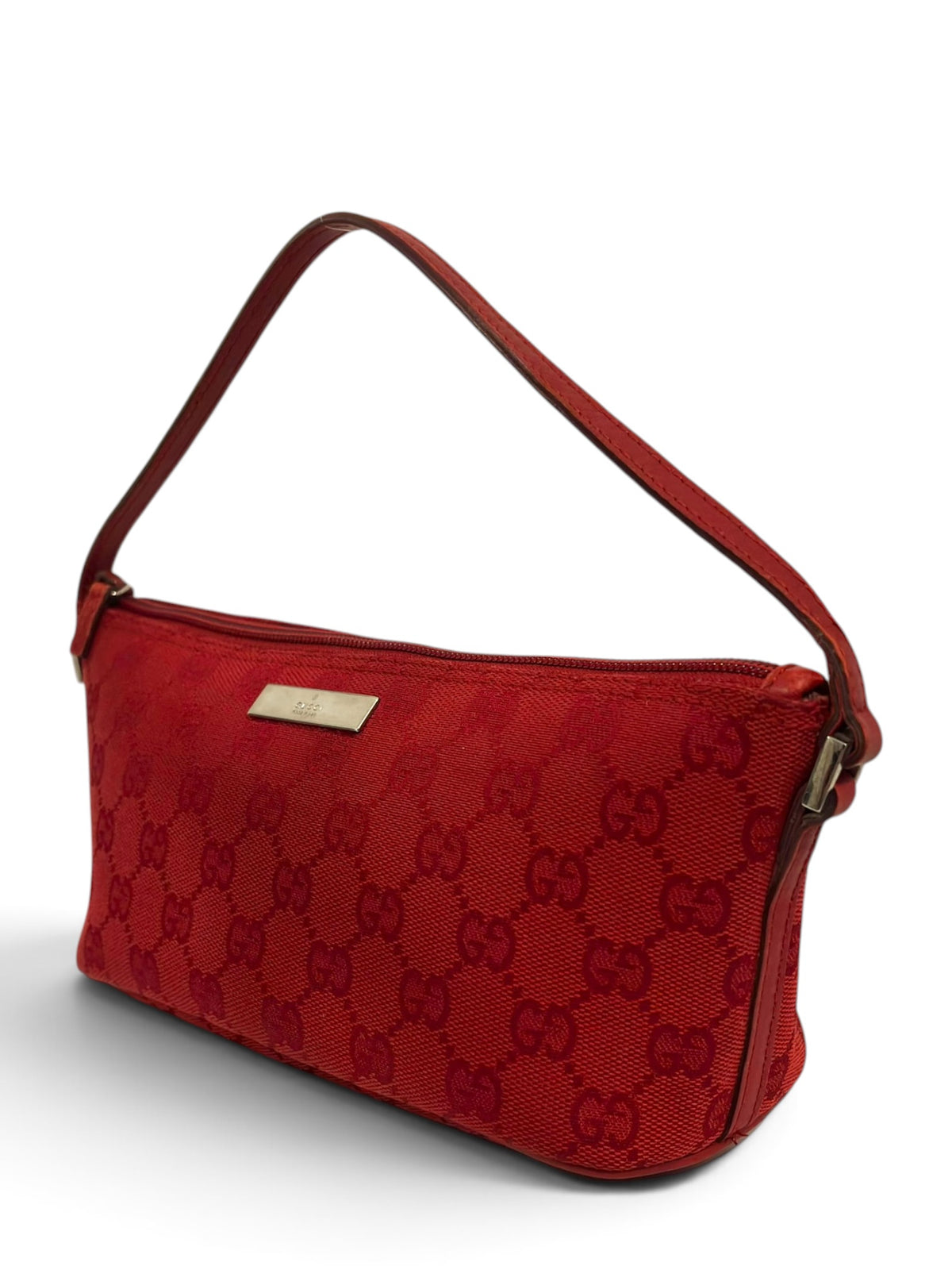 Gucci Boat Bag Vintage Red Monogram GG Pochette
039 1103