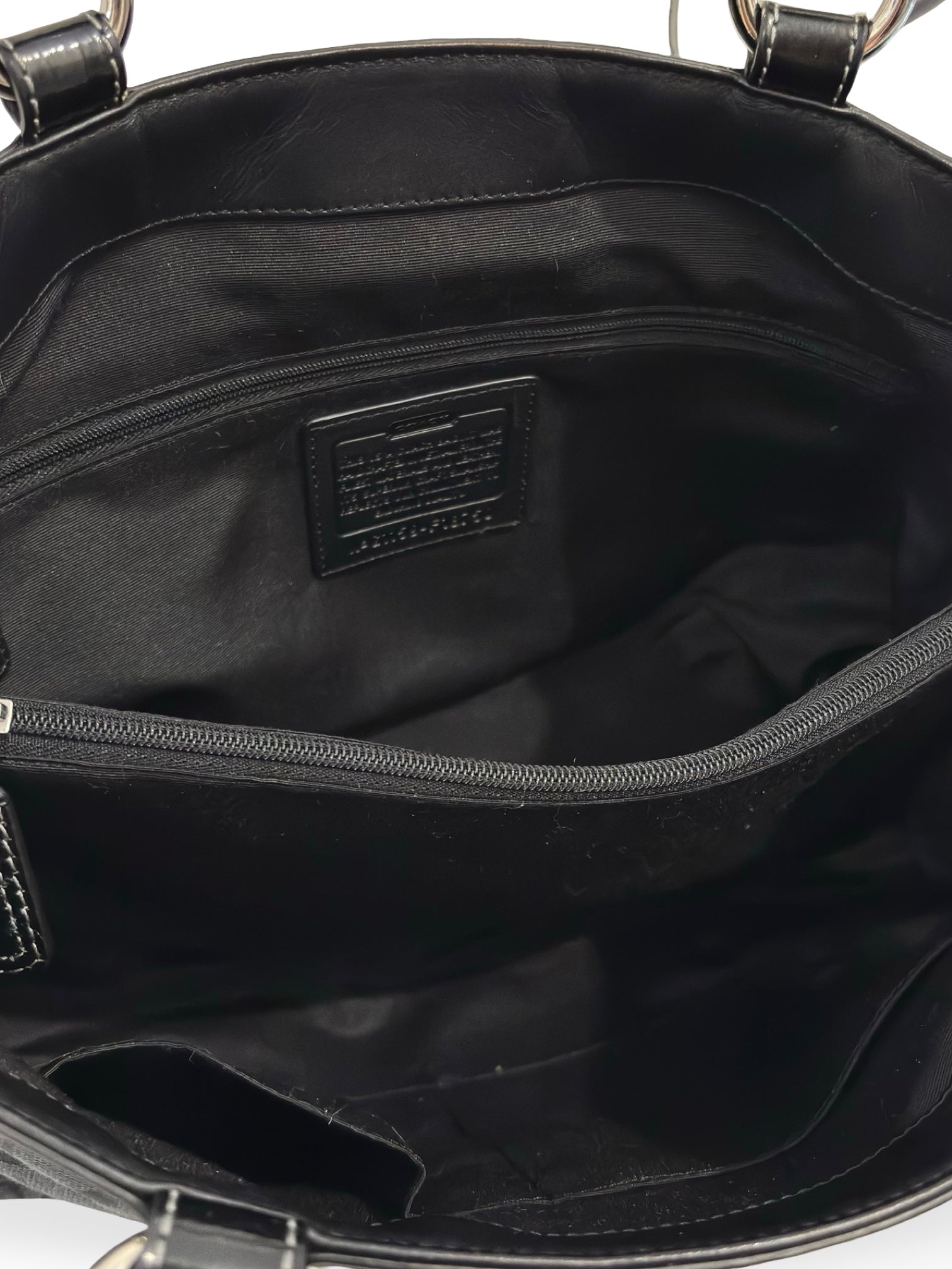 Coach Black Soho Lynn Signature Buckle Canvas & Patent Leather Tote Shoulder Bag