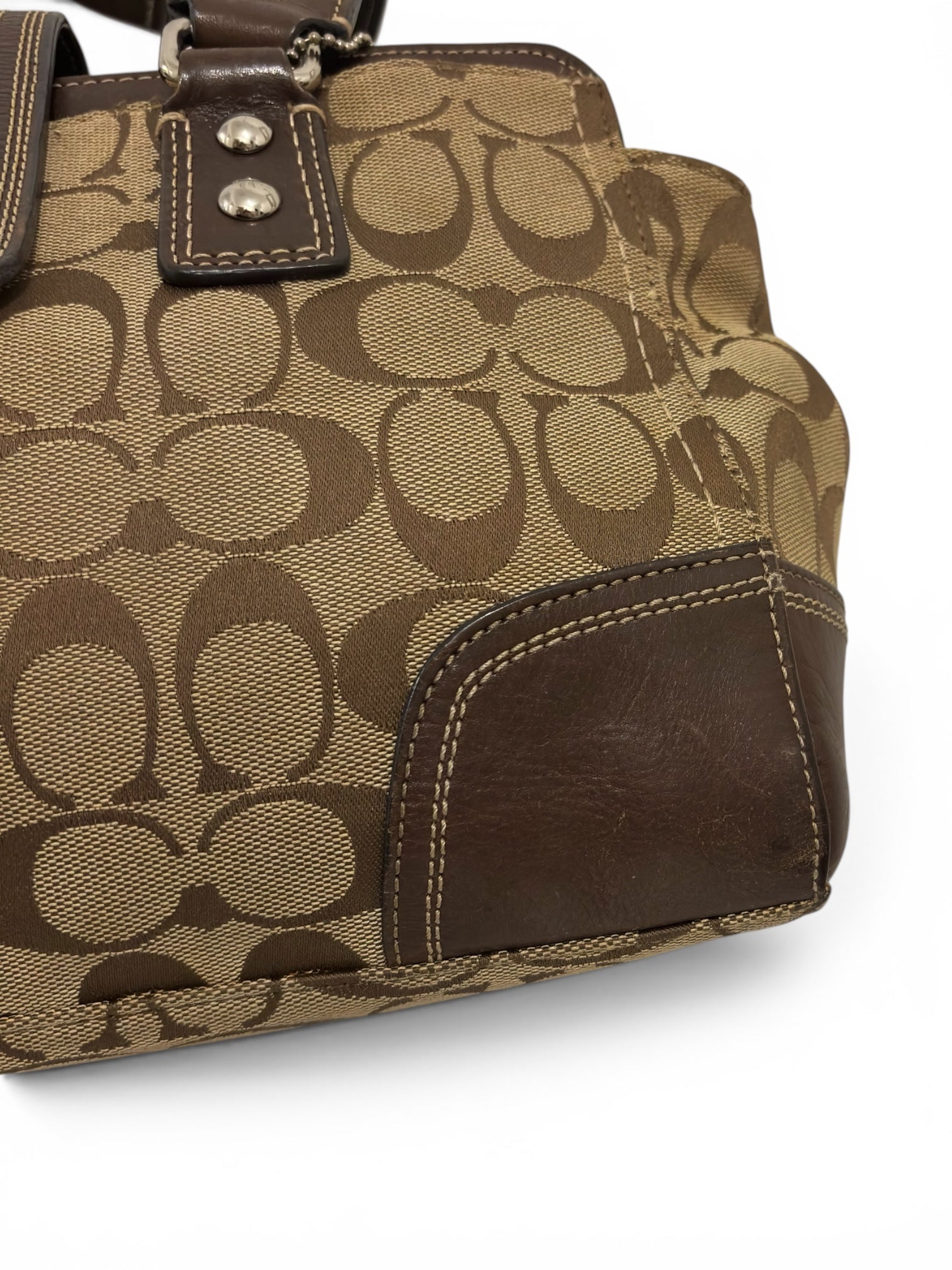 Coach Chestnut Brown Canvas & Leather Turnlock Hamptons Carryall F13975 Tote Vintage Shoulder
Bag