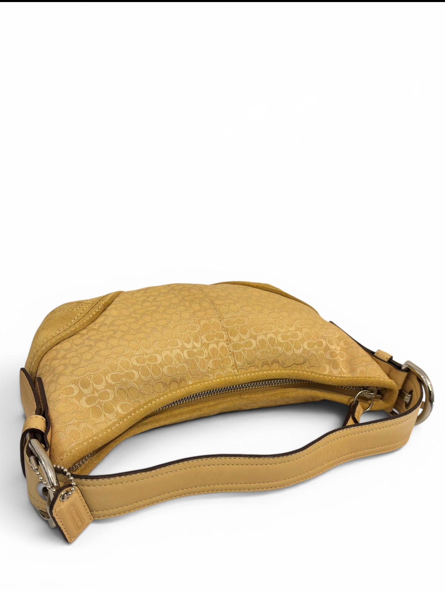 Coach Yellow Rare Signature Canvas Suede 2000's
Vintage Shoulder Bag 2154