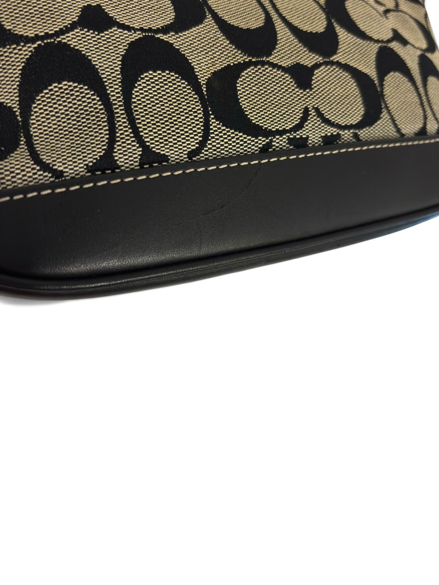 Vintage Coach Demi Bag Signature Black &
Grey Handbag 6094
