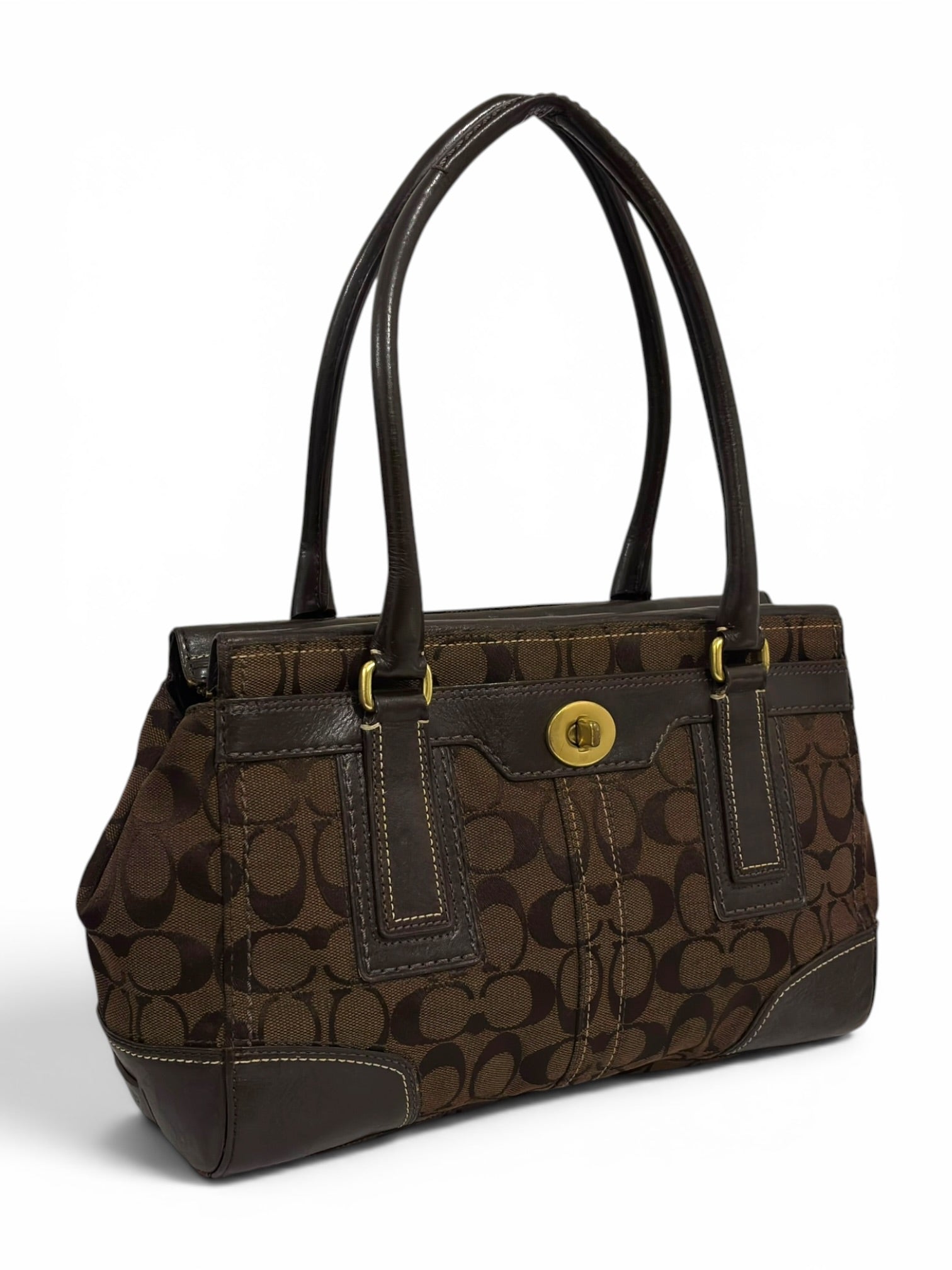 Coach Chocolate Dark Brown Hamptons Signature
Turnlock Vintage Tote 11062 Shoulder Bag