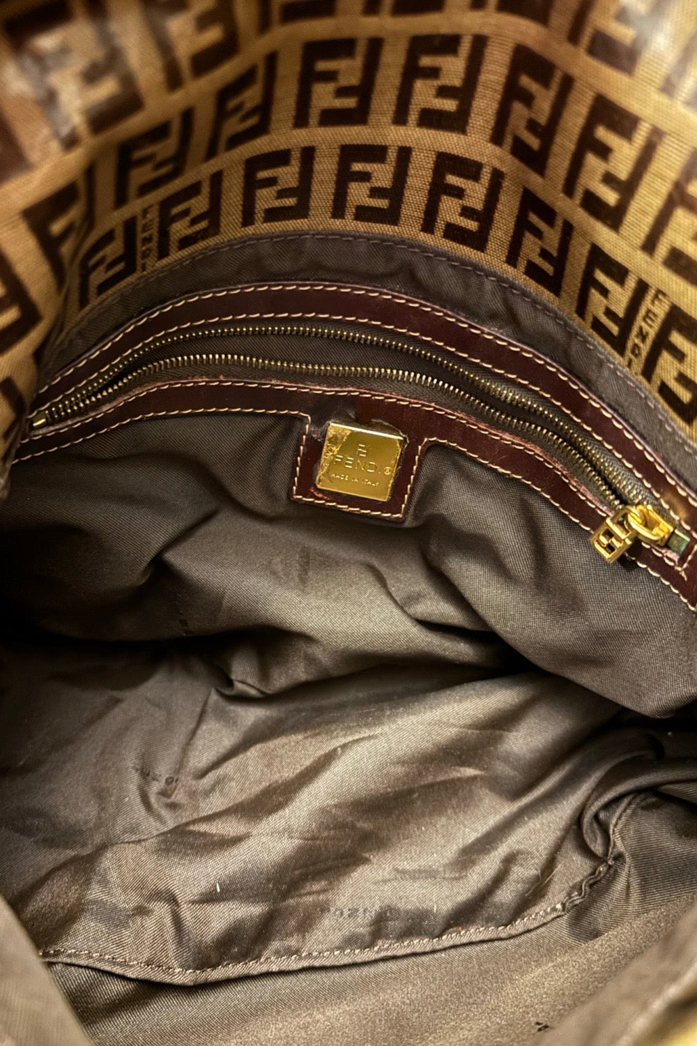 Fendi Brown Signature Mamma Bucket Zucchino Patent Vinyl Baguette Shoulder Bag