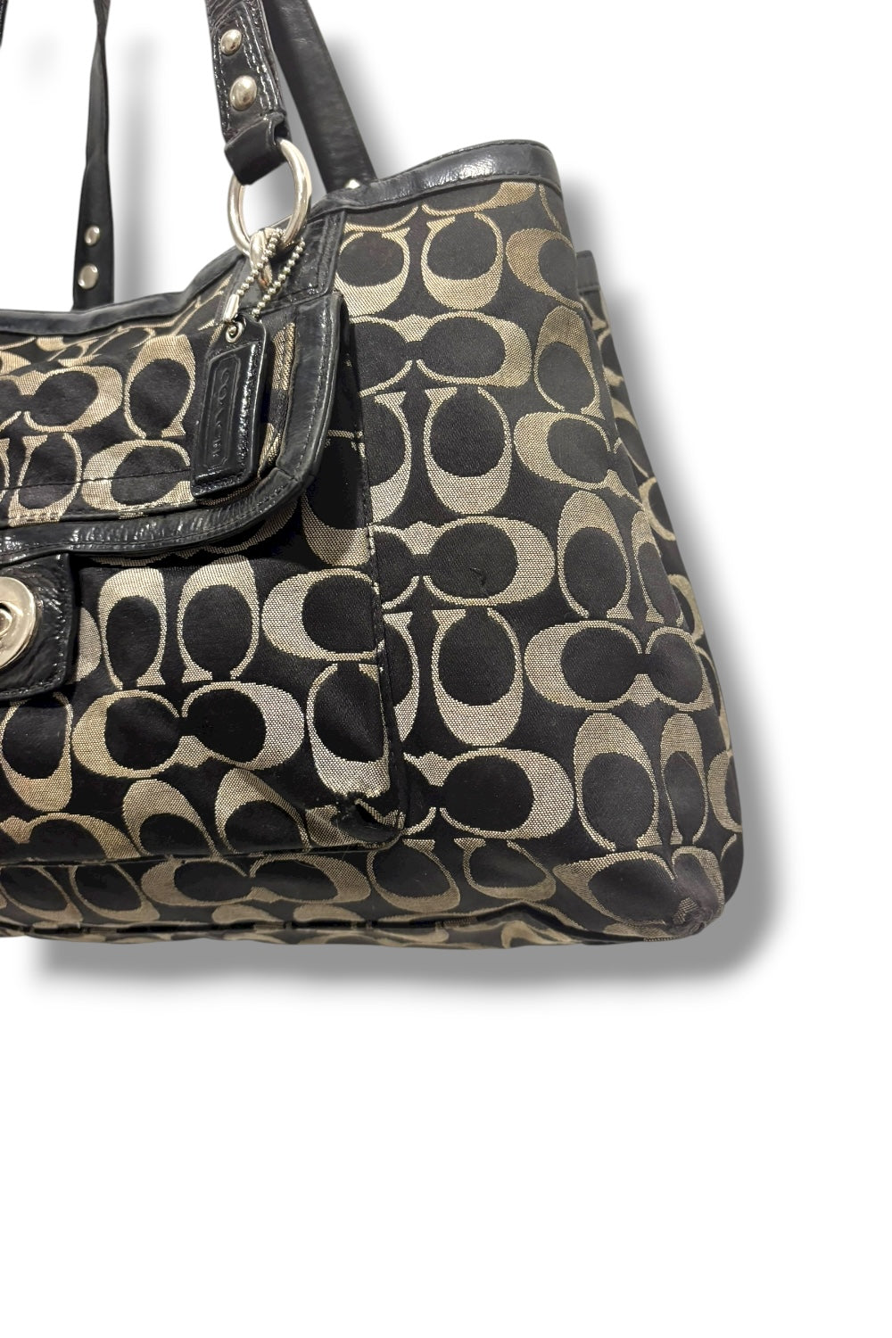 Coach Black & Grey Signature Penelope Canvas Leather Patent Shoulder Bag