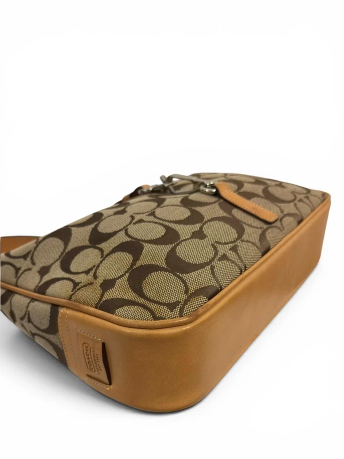 Coach Brown Tan Hamptons Brown Clip Canvas & Leather Vintage Hobo Shoulder Bag