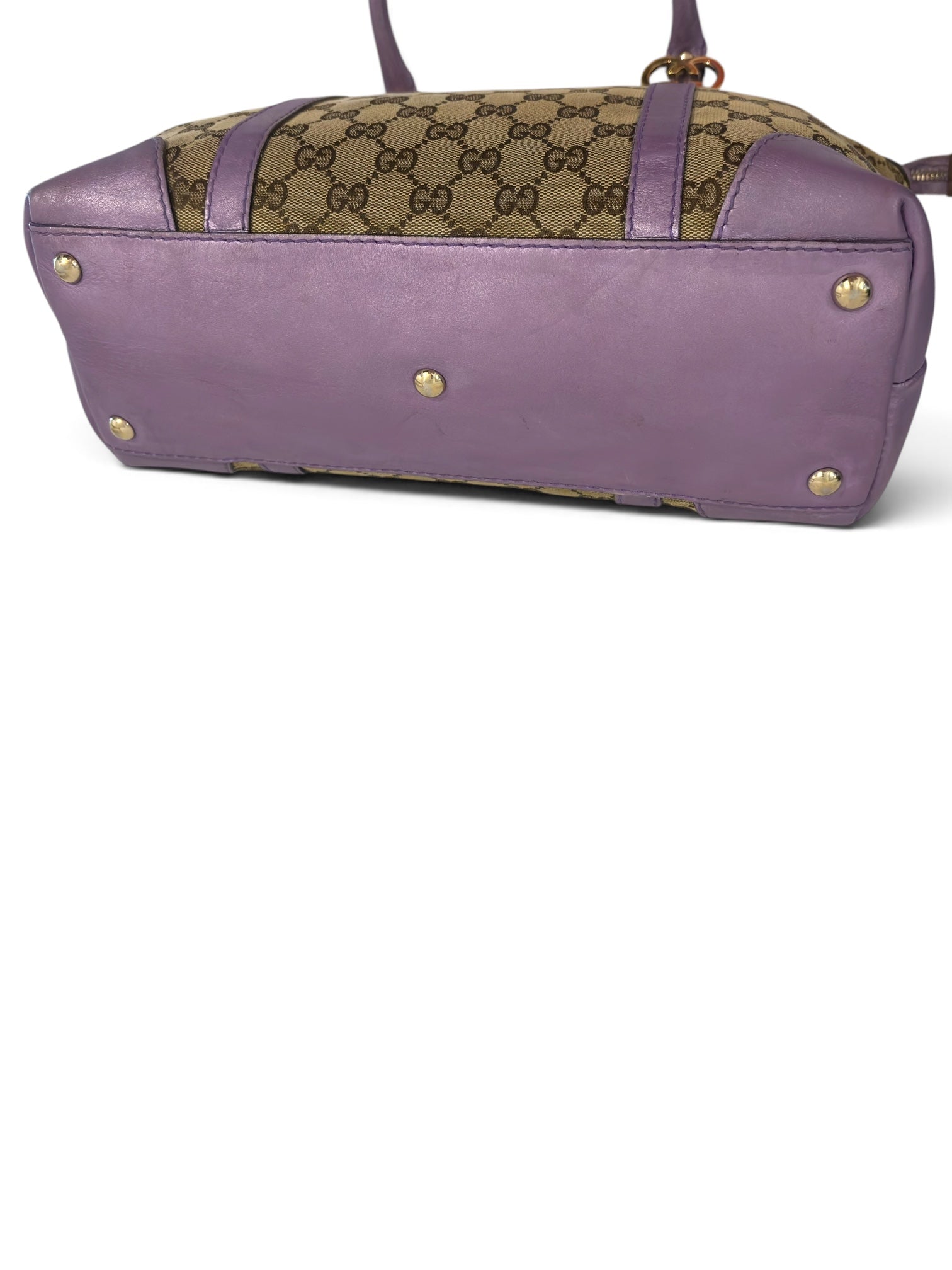 Vintage Gucci Lovey Lovely Heart Bag Base View