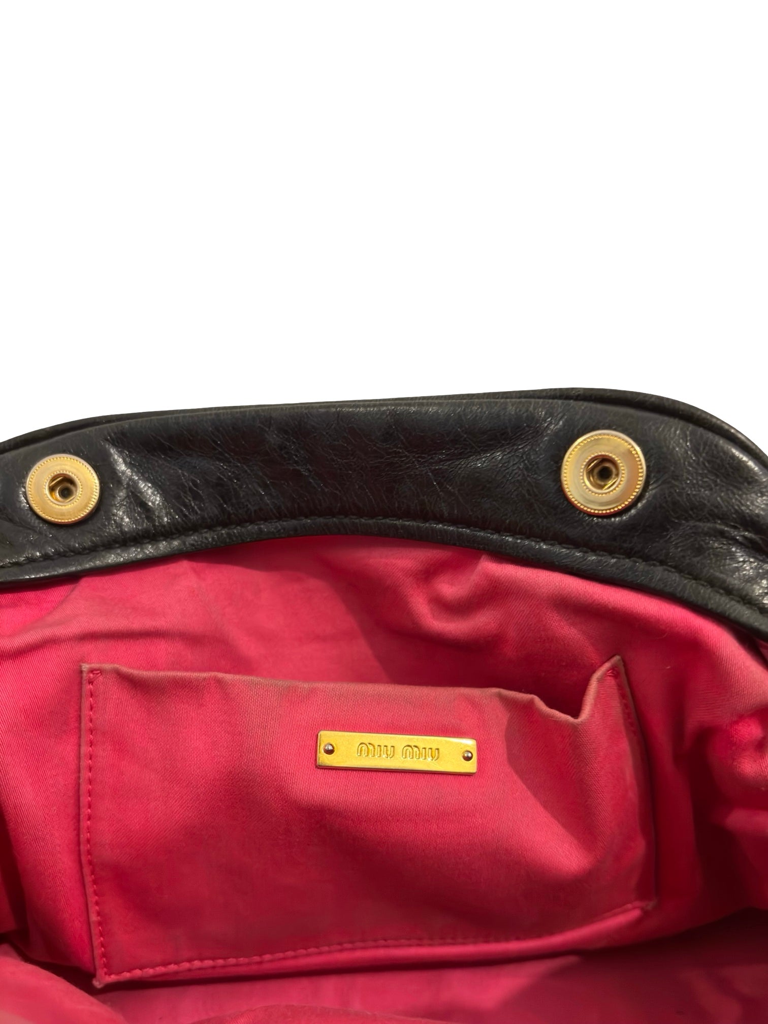 Miu Miu Black Leather Mirtillo Gold Tone Hardware
Charm Shoulder Bag