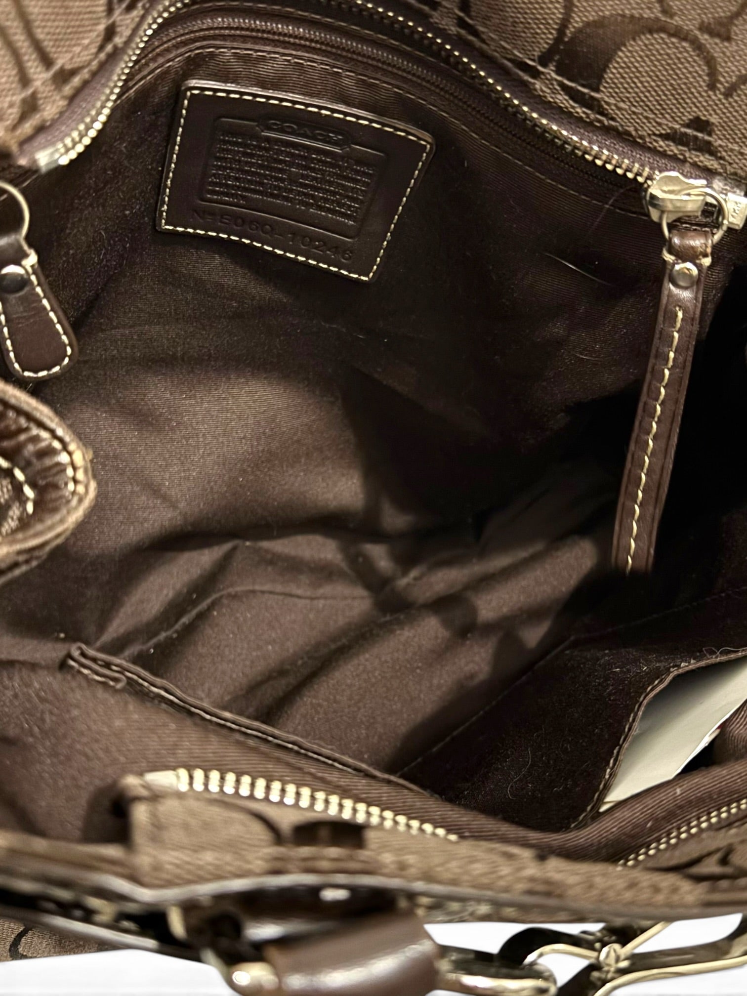 Coach Chocolate Brown Hamptons Signature Canvas & Leather Large Vintage Clip Tote Shoulder Bag