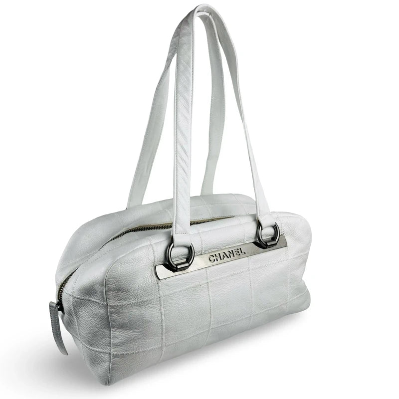 Chanel White Chocolate Bar Leather Vintage Timeless Shoulder Bag