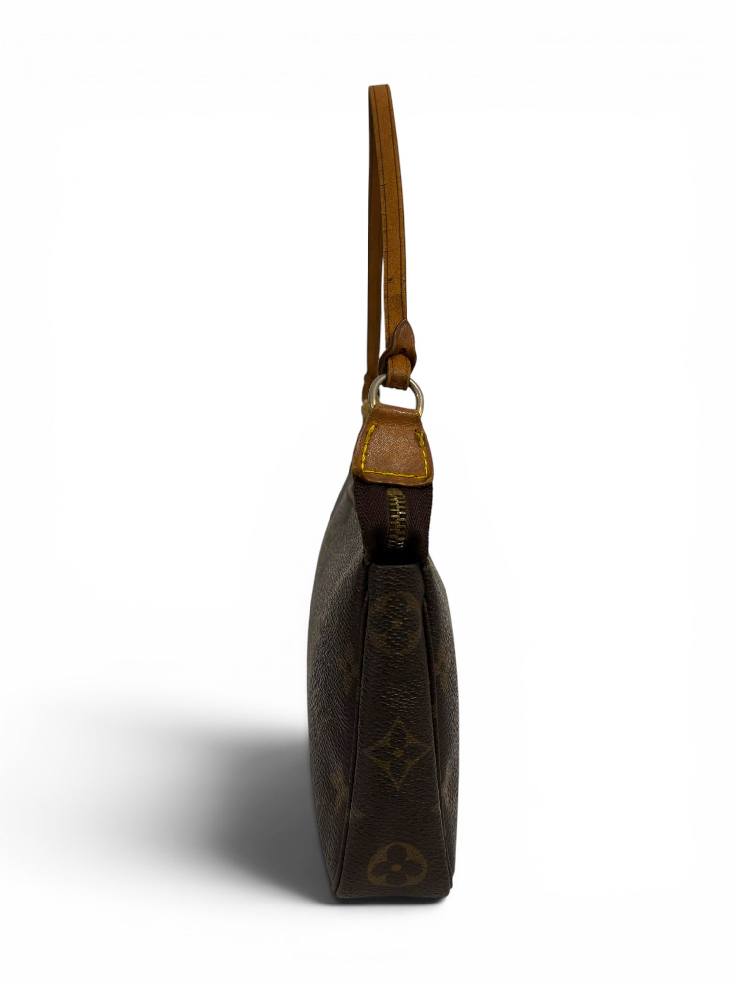 Louis Vuitton Rare Brown Monogram Pochette
Accessoires Vintage VI0021 Shoulder Bag