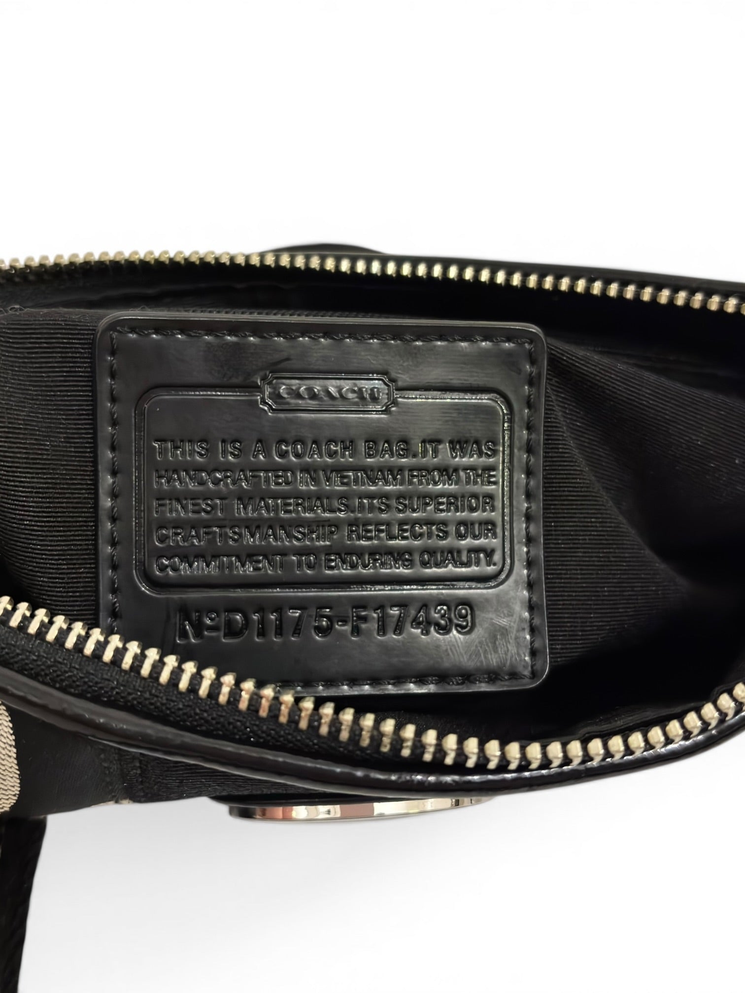 Coach Demi Black & Grey Canvas & Patent Leather
Crossbody / Shoulder Bag