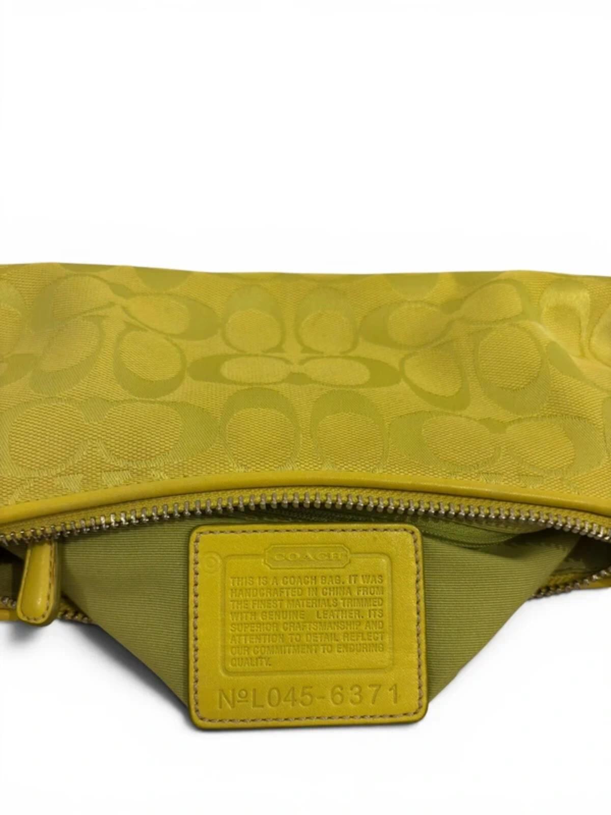 Vintage Coach Bag Rare Lime Green East West Tassel Baguette 6371
