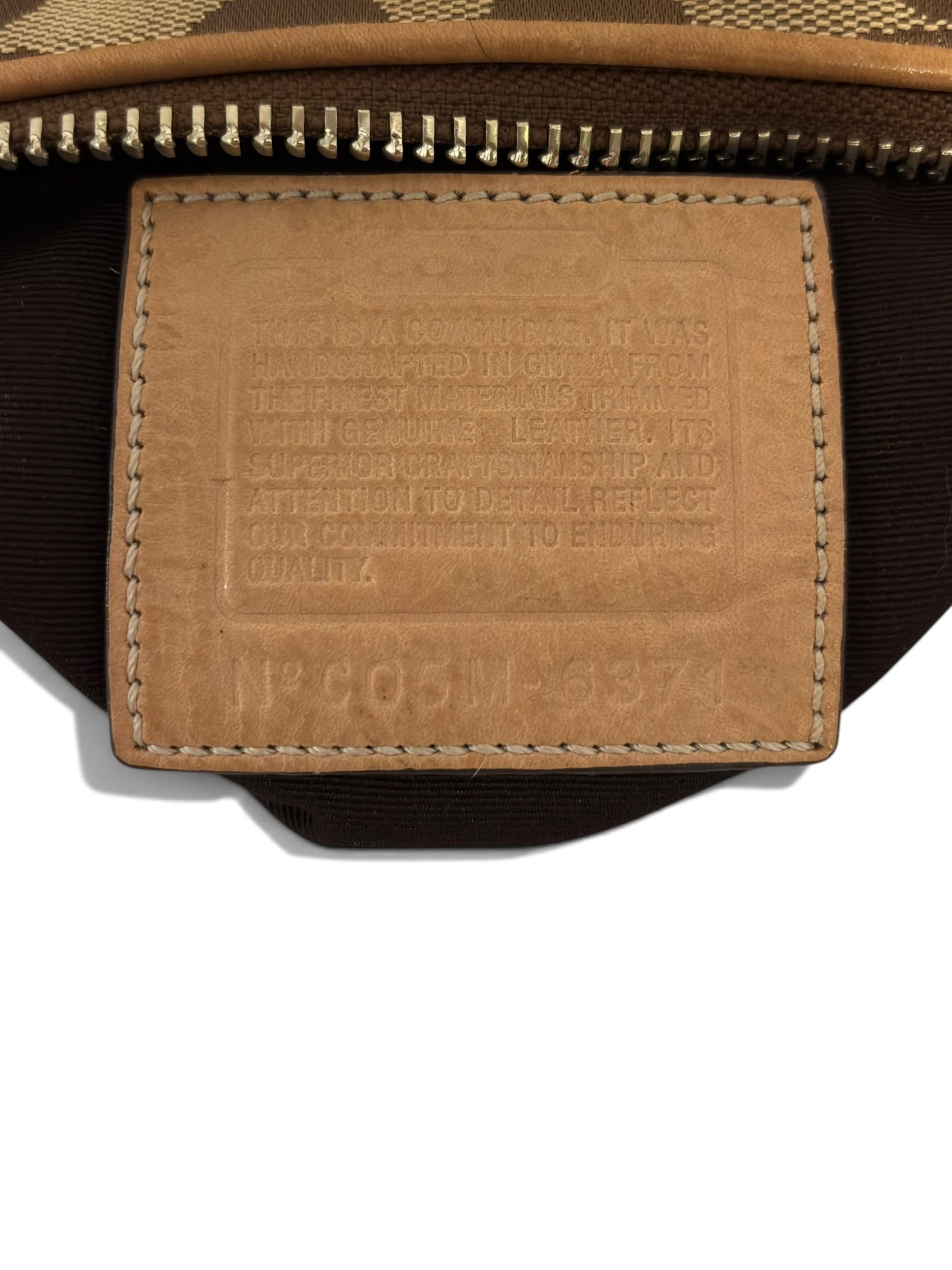 Vintage Coach Demi Bag Signature East West
Baguette Shoulder Bag C05M-6371