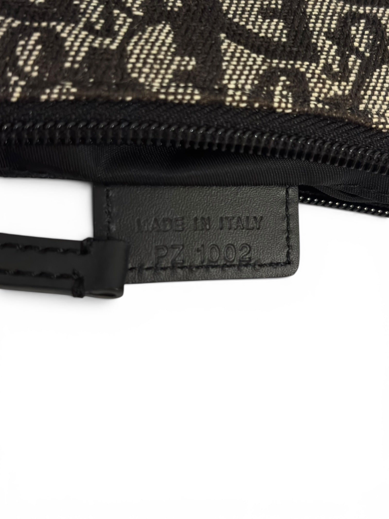 Christian Dior Rare Navy Monogram Oblique Trotter
Canvas Italy Vintage Shoulder Bag