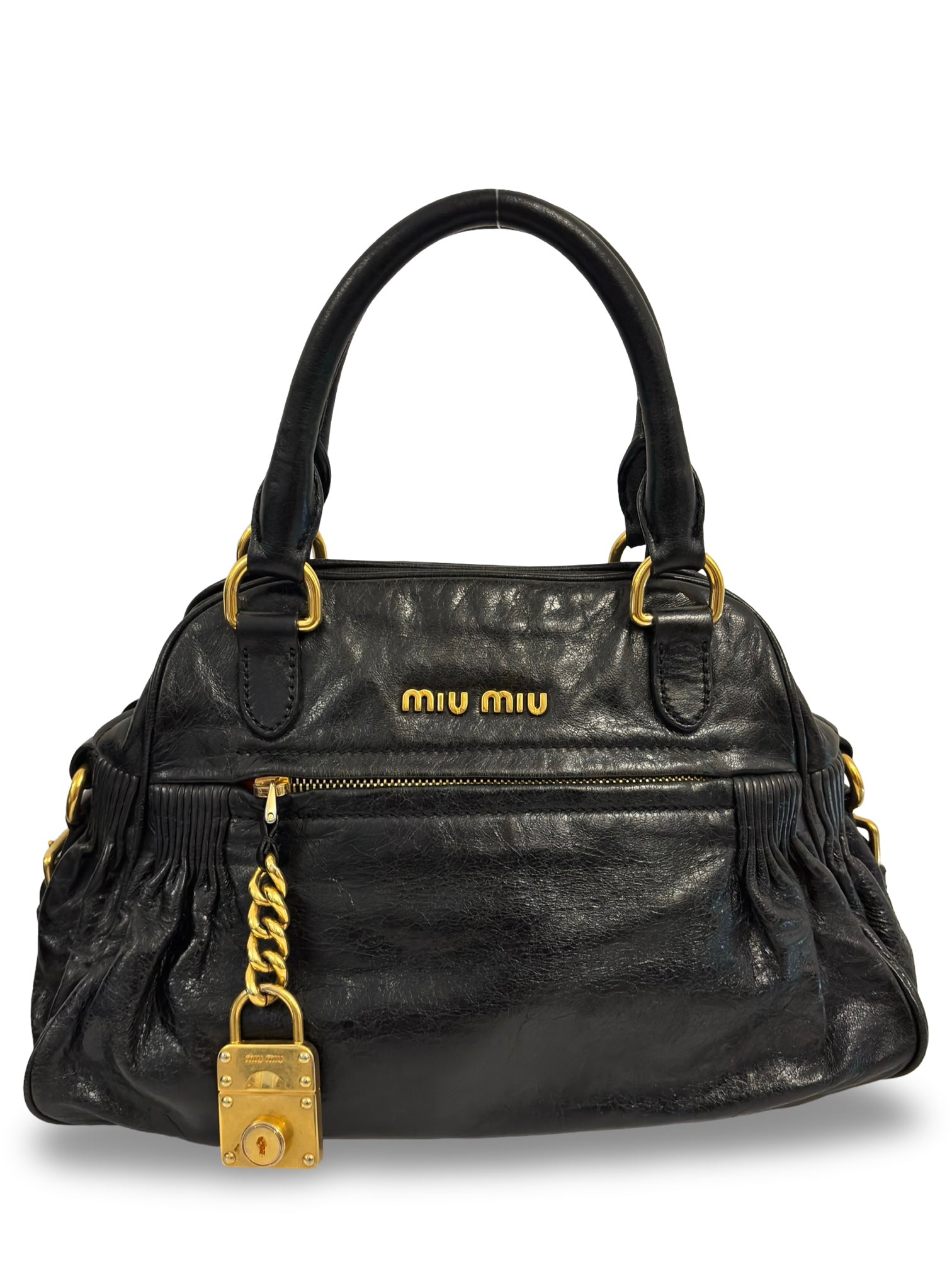Miu Miu Black Leather Mirtillo Gold Tone Hardware
Charm Shoulder Bag