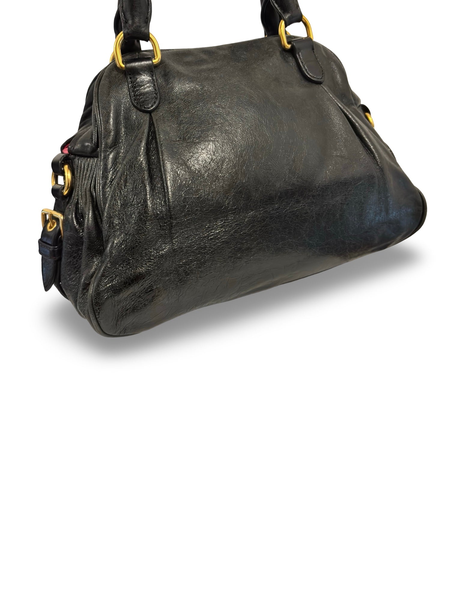 Miu Miu Black Leather Mirtillo Gold Tone Hardware
Charm Shoulder Bag