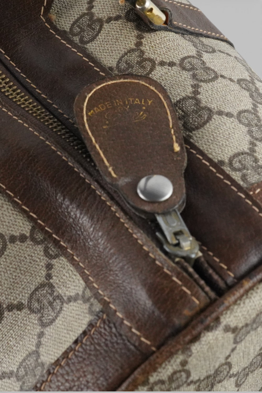 Gucci Vintage GG Supreme Monogram Brown Boston Top Handle Weekender Bag