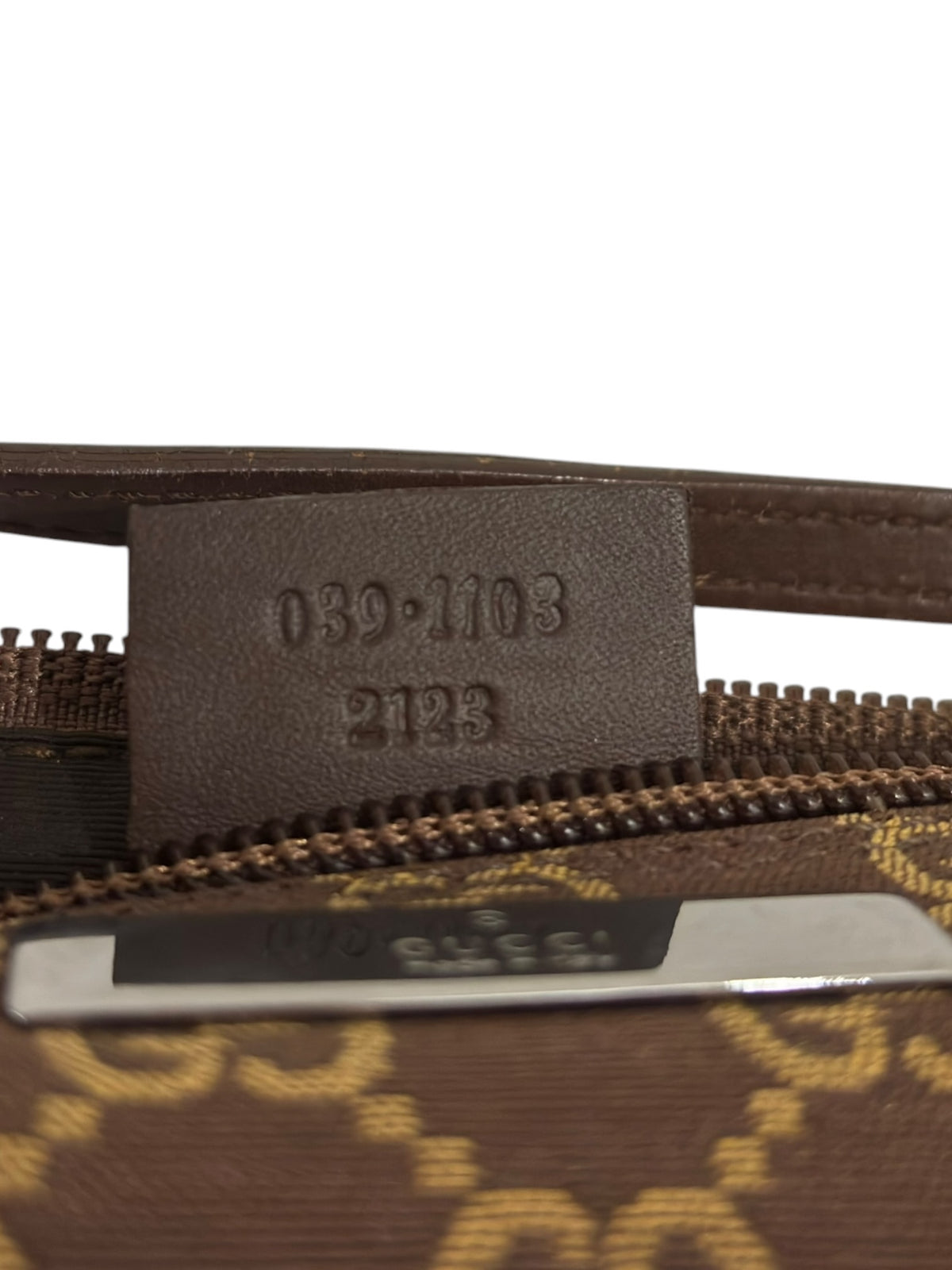 Vintage Gucci Boat Bag 039 1103 GG Monogram Pochette