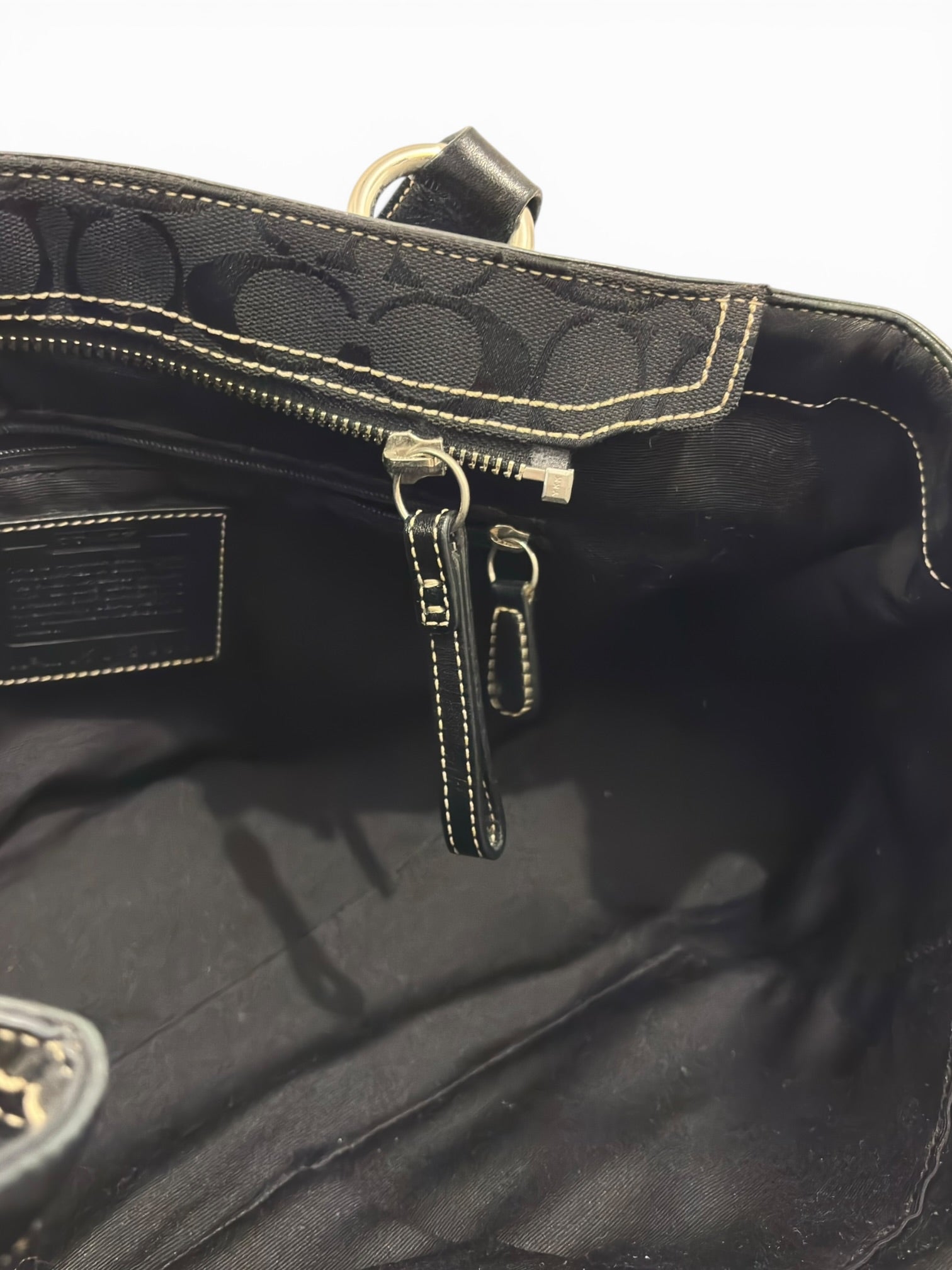 Coach Black Soho Canvas & Leather Buckle Braided
Shoulder Bag 5089