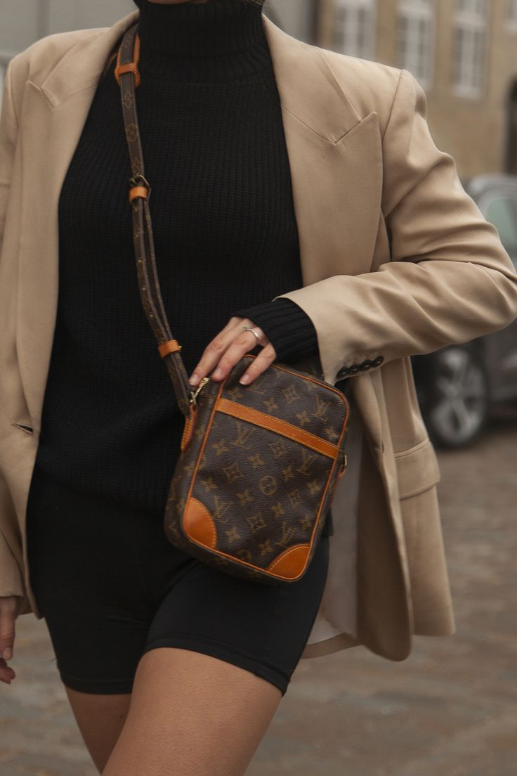 Louis Vuitton Unisex Brown Monogram Danube Canvas & Leather Crossbody / Shoulder Bag