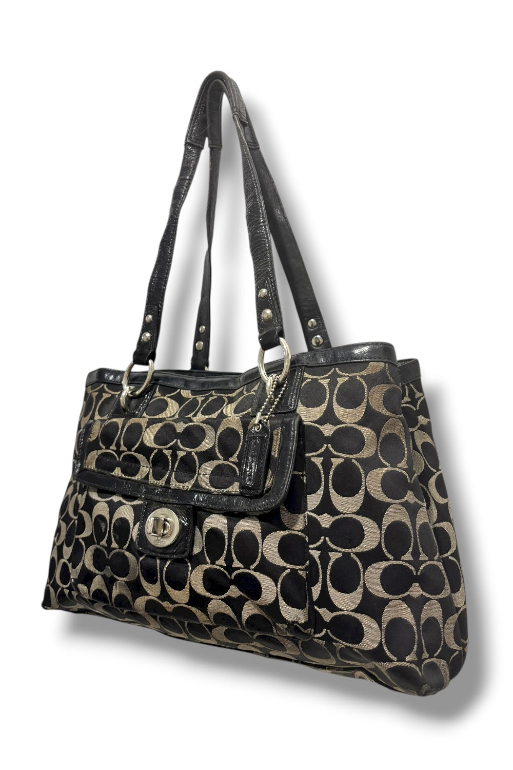 Coach Black & Grey Signature Penelope Canvas Leather Patent Shoulder Bag
