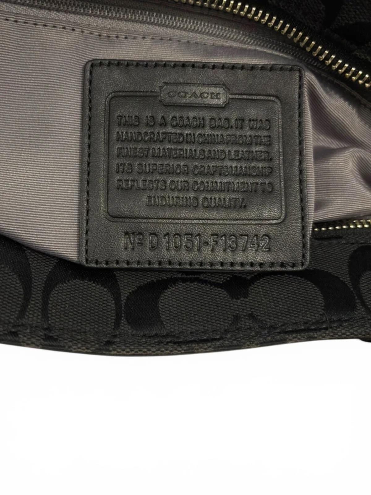 Coach Black Soho Signature Pleated Canvas & Patent Leather Vintage F13742 Tote Shoulder Bag