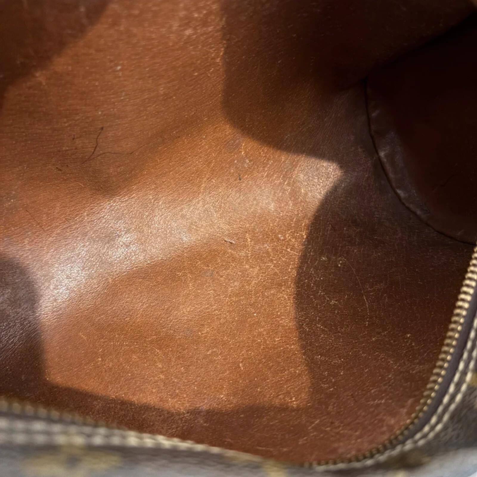 Louis Vuitton Papillon 30 Barrel Brown Leather Vintage Shoulder Bag