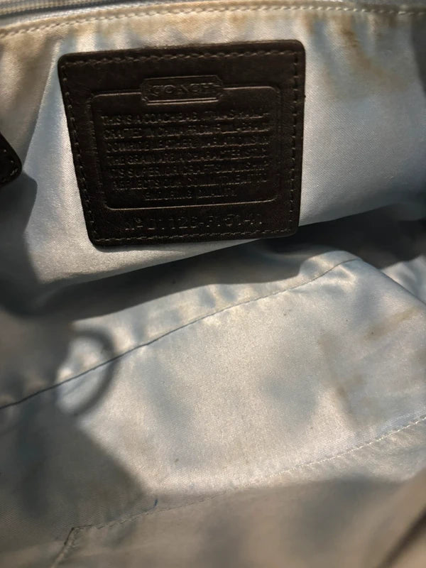 Coach Black Hobo Soho Patent Leather Y2K Vintage Signature Shoulder Bag