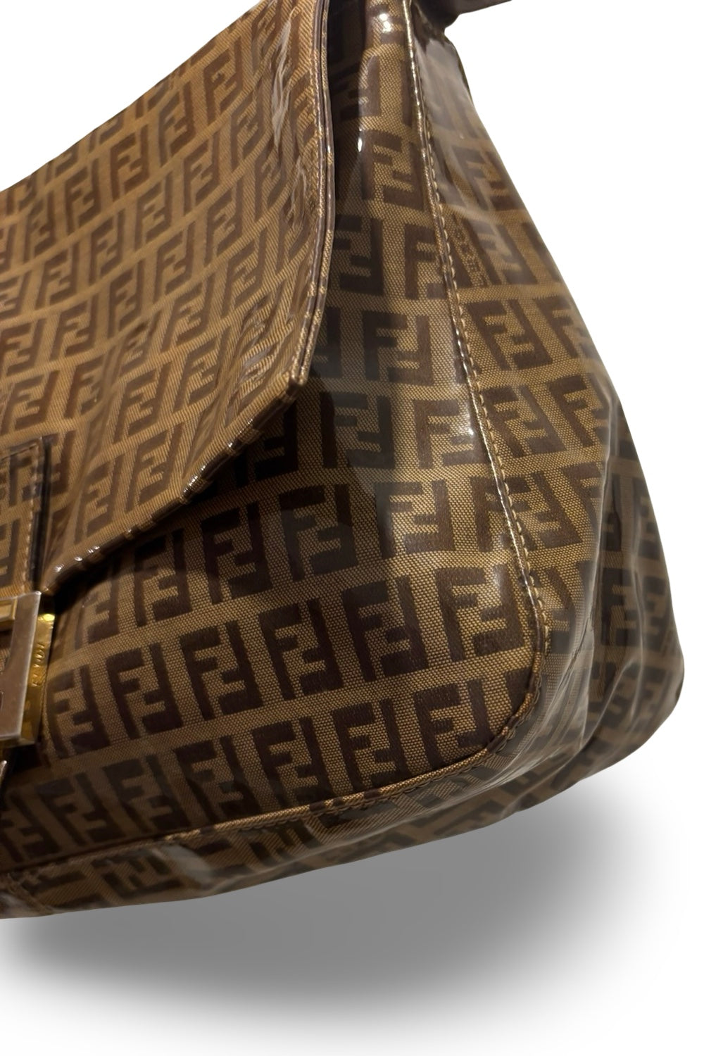 Fendi Brown Signature Mamma Bucket Zucchino Patent Vinyl Baguette Shoulder Bag