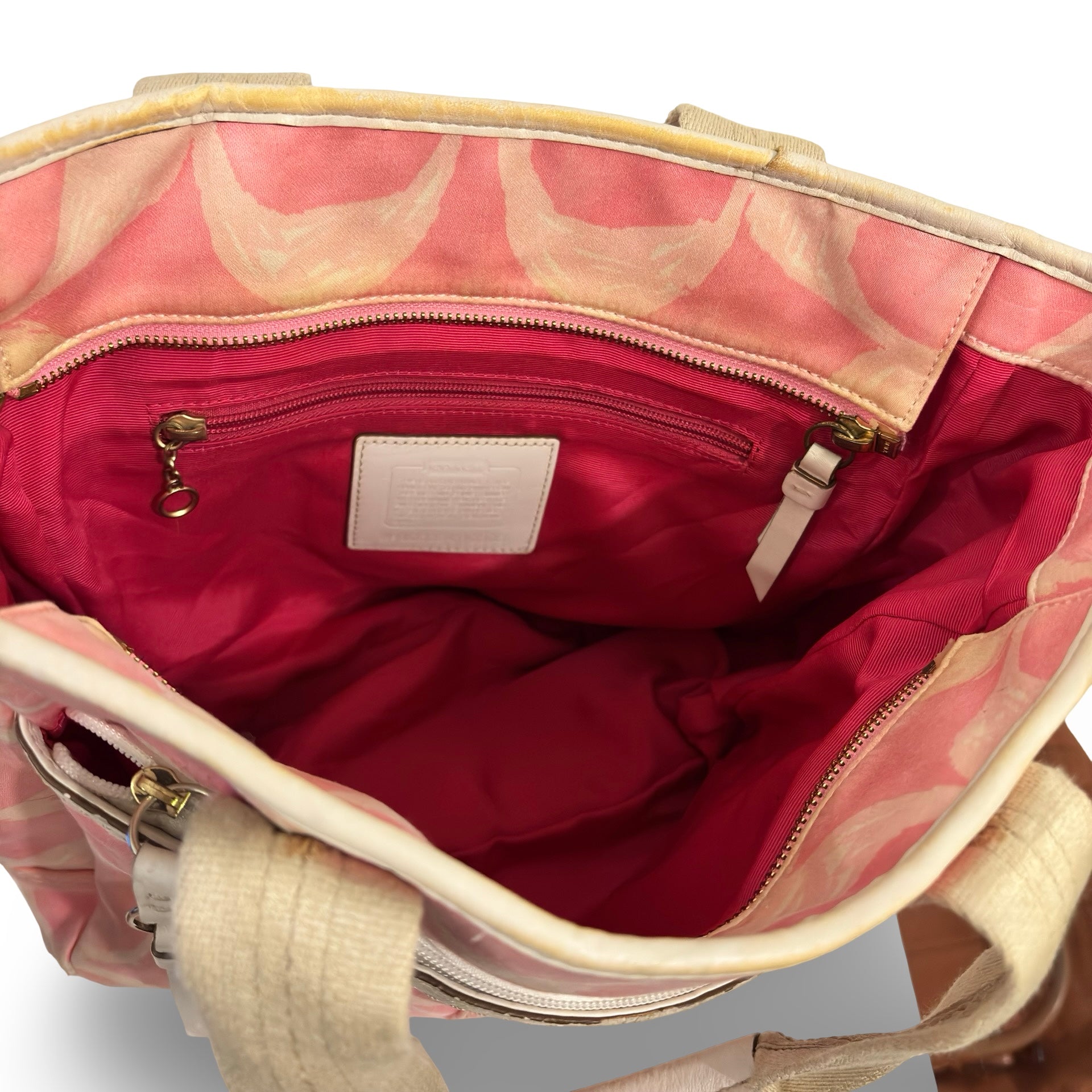 Coach Hampton Pink & White Canvas & Leather Signature Scribble Vintage Tote Shoulder Bag