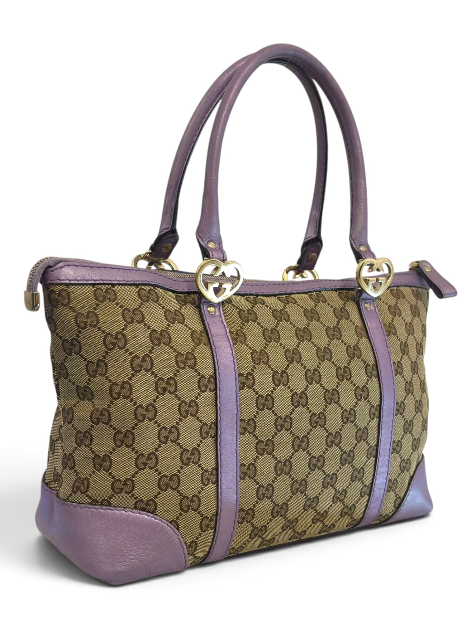 Vintage Gucci Lovey Lovely Heart Bag Right View